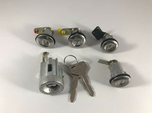 Load image into Gallery viewer, FITS Toyota COROLLA 5 Pic Lock Set and key Toyota Corolla KE70 2-4 door 1980 -83
